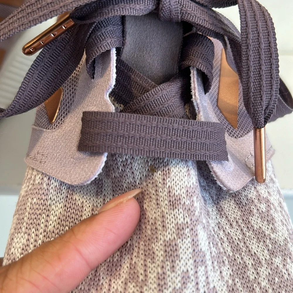 Adidas edge lux mauve and rose gold shoe - Picture 13 of 14